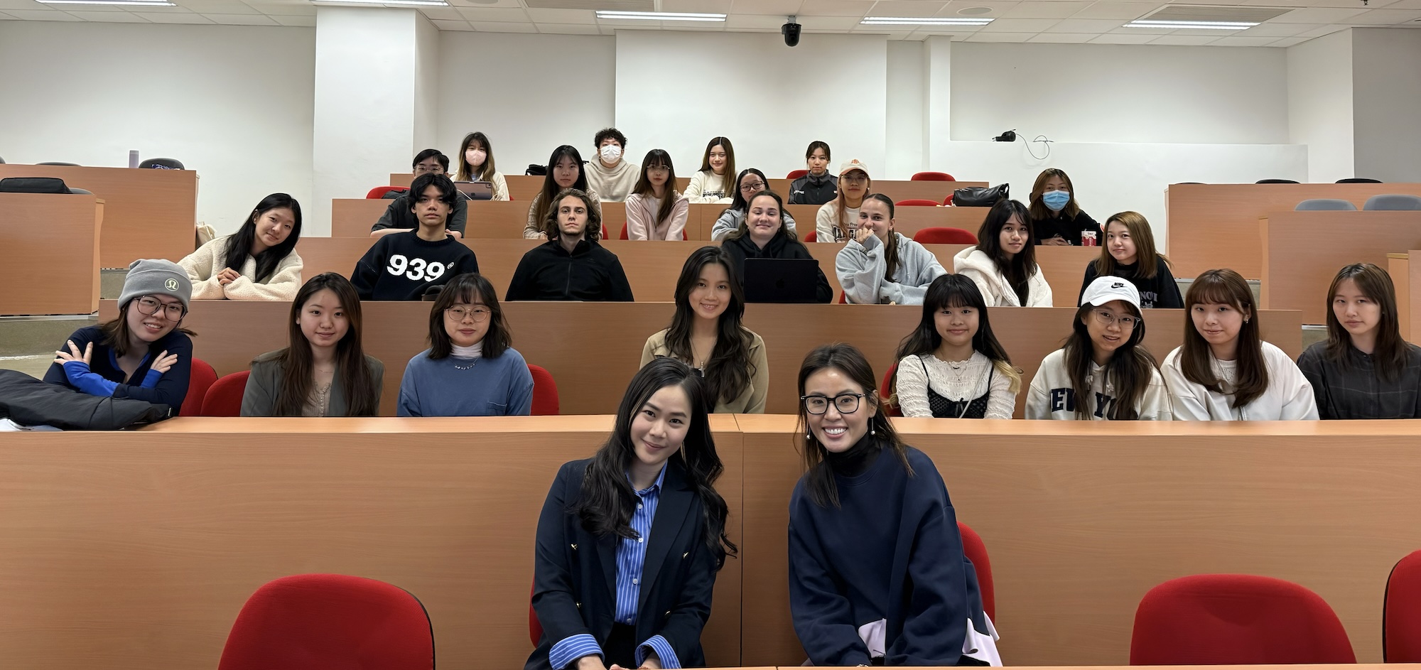 HKBU Alumna Shares PR Industry Insights with COMS Students