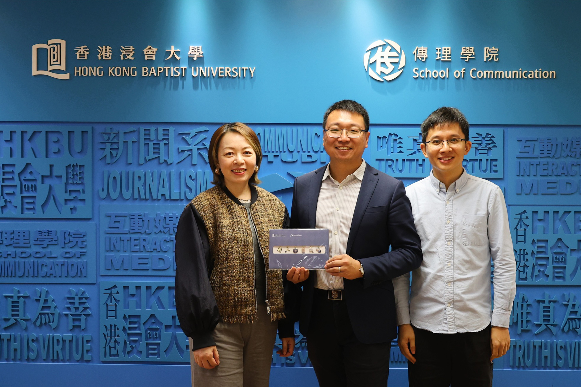 COMS Students Learn from Leading Industry Expert in CSR Guest Lecture