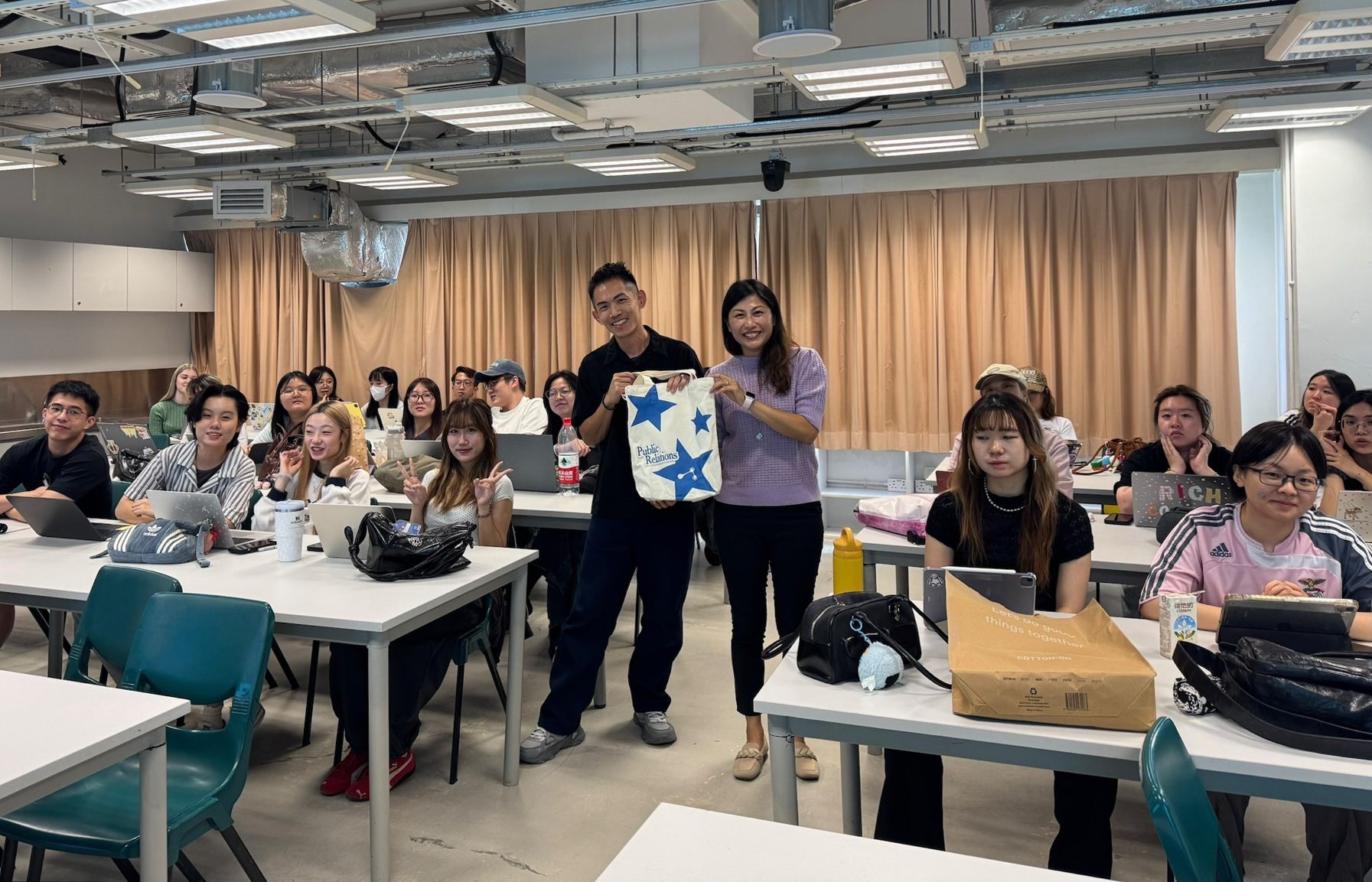 Alumni from 5ives Communications Coach Students in Brand Storytelling